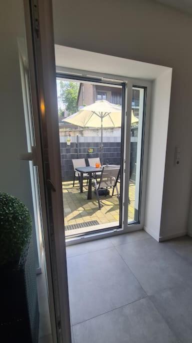 Grosse Moderne Ferienwohnung Auch Als Monteur Unterkunft Nutzbar, In Stolberg - Vicht Buitenkant foto