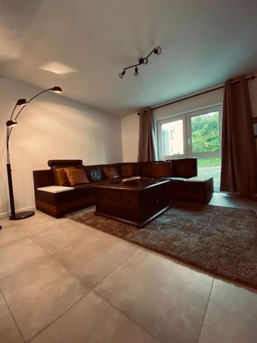 Grosse Moderne Ferienwohnung Auch Als Monteur Unterkunft Nutzbar, In Stolberg - Vicht Buitenkant foto