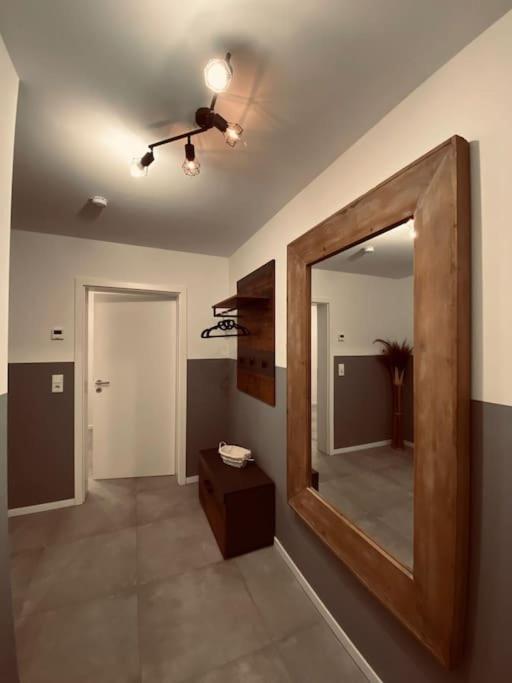 Grosse Moderne Ferienwohnung Auch Als Monteur Unterkunft Nutzbar, In Stolberg - Vicht Buitenkant foto